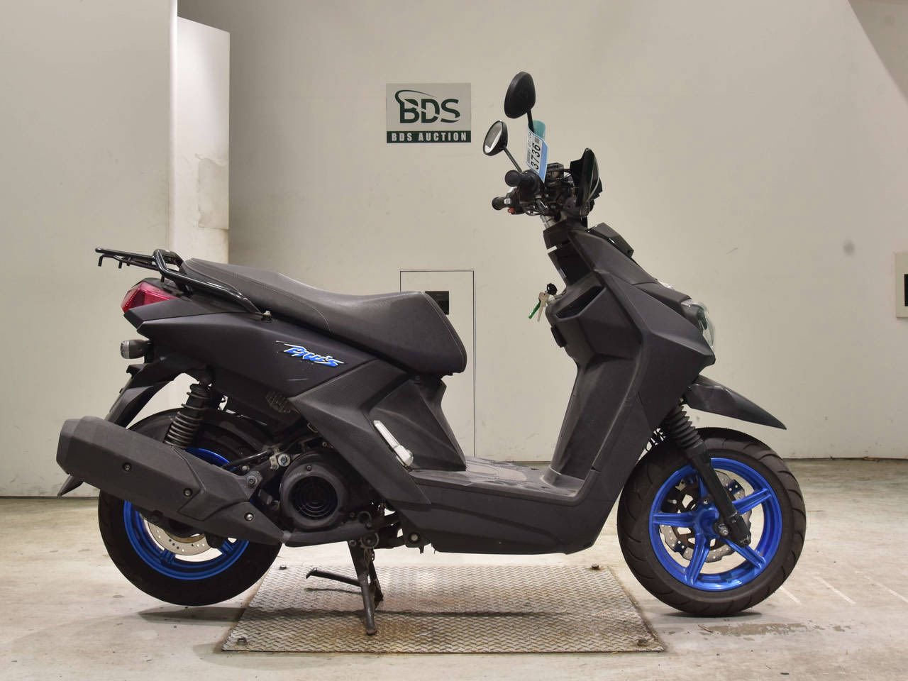 سكنك جبليي حديث  ياباني على صور مزاد ماشيه 20 الف مكاني مدينه الصدر قطاع 41 *********** 
ياباني
