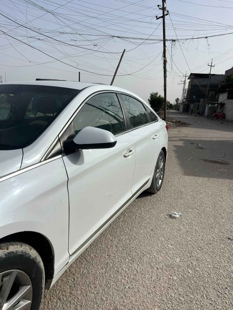 سوناتا موديل 19
بيهه كازكيت شغاله طبيعي 
صبغ غير مكفوله 
حادثهه بنيد و جاملغ 
الشاصي مكفول
سعر ب 100$ نقد فقط
***********
