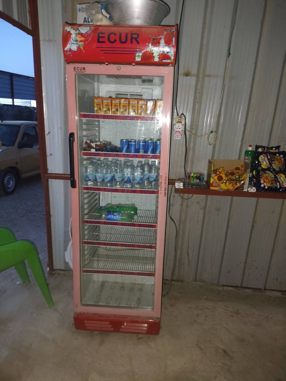 سلام عليكم كشك جديد وبراد لبيع سعر خاص ***********
