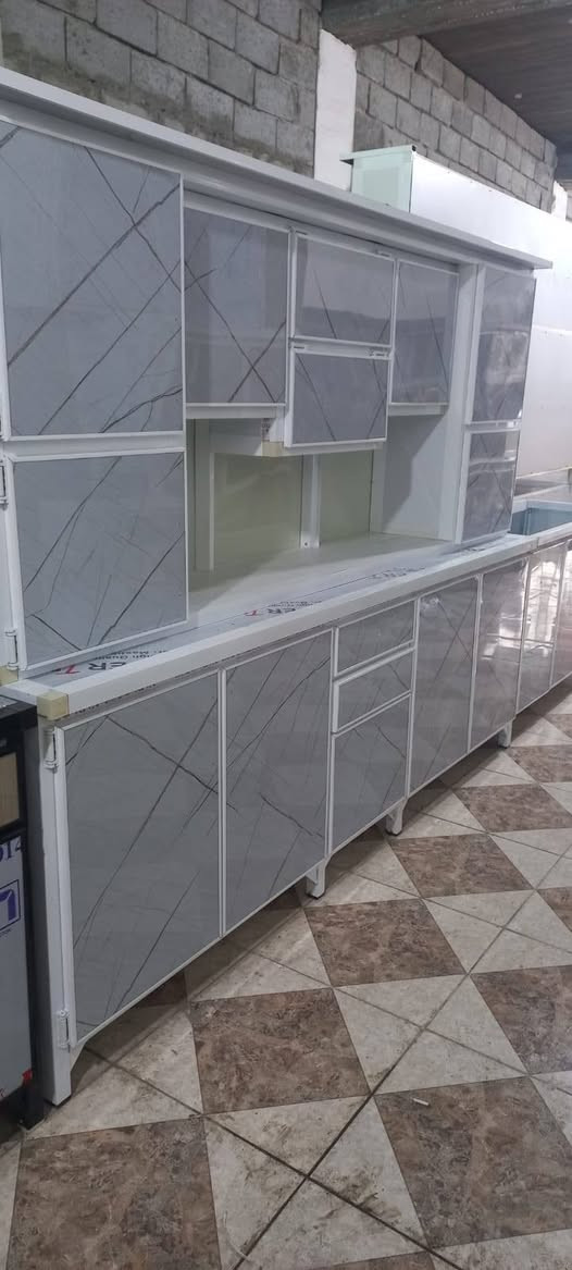 معمل البركة للكاونترات الالمنيوم جملة مفرد عنوان كركوك حي العسكري الاستفسار واتساب ماسنجر ***********
