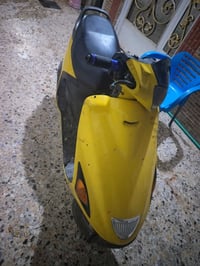 دراجة فراشة فحل للبيع نضيفة ٦اشهر طالعه من الوكيل محتاج واريد ابيع ٣٠٠...