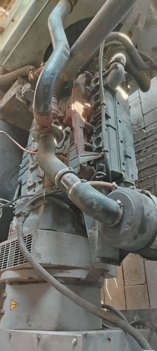 مولد دويز للبيع ١٧٥ كيفي بلادي جديد فول أوتو مكفول السعر ٥٥$ وباقي التفاصيل اتصل *********** واسط الصويرة قرب سيطرة اللج
