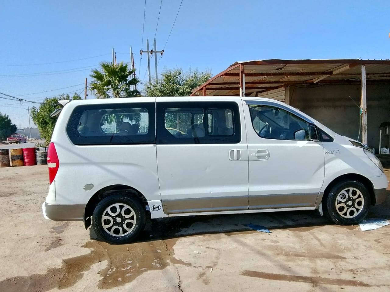 سلام عليكم.  أستاركس موديل 11 كفاله عامه من الصبغ والصربه فقط جاملغ امامي مفتوح مكينه گير أكسل مكفولات تبريد شغال كهربائيات كلها شغاله تخم تاير.  مكان السياره ديوانيه الإتصال ***********.   السعر ١٤٥.
