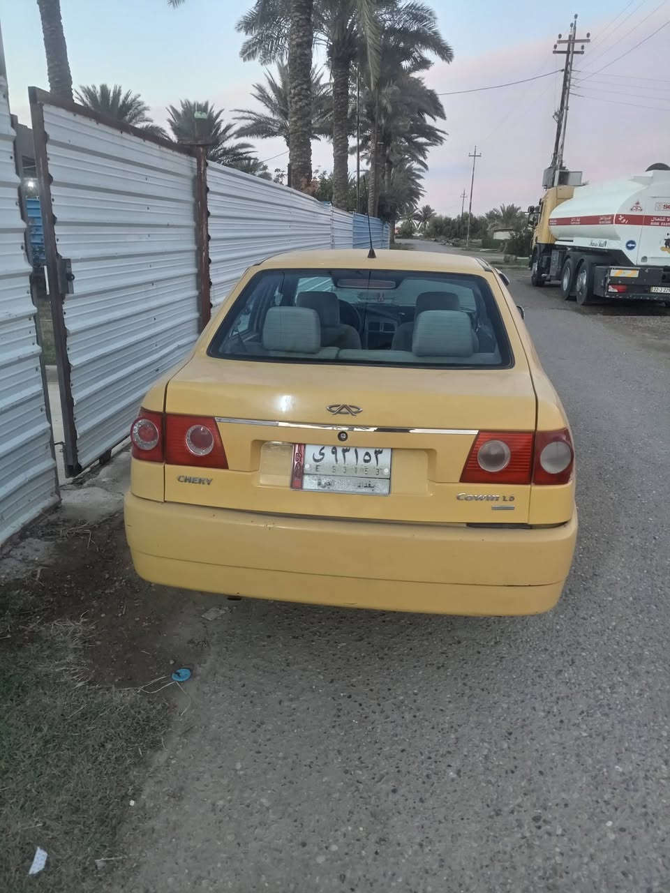 شيري كوين رقم بغداد موديل 2013محرك وكير ابلادي 
سياره صدر خلفي ومامي جديد شاده ومابيه اي نقص مكاني بغداد التاجي قريه عواد السعر 26وبيها مجال بصيط  *********** / ***********
