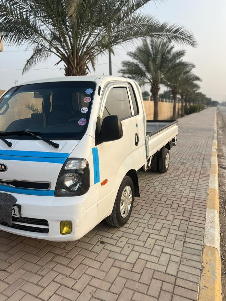 السلام عليكم كيا للبيع دخول جديدسياره زيرو كير مكينه جاهزه تدفئه مديل 18 متومه متومه وكاله بسم المشتري حصه كاز بيه كل المحطات سنويته مجدده مفكوله من سرقه ولعشاير تخم تاير بدي مغلف جاهزه ماتخسر عليه السعر 60شراي يتصل ماجاوب على الخاص ***********
