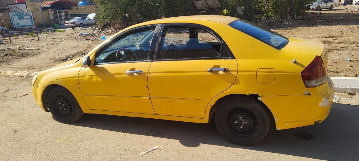 سبكترا 2009 
السعر. 68
مكينه 2000 . سنويه 2030 بسمي
تبريد شغال حداديه جديده
مكينه وكير جدد صارلهم 4 اشهر شادهن
سياره جاهزه ..الناصريه مركز
***********
