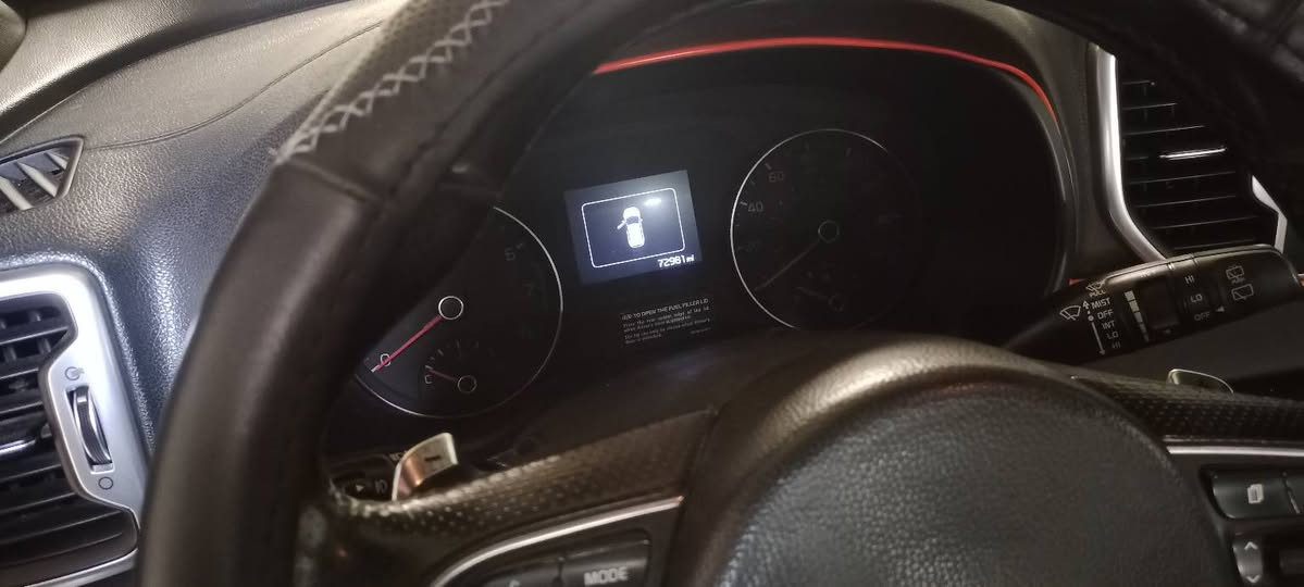 سبورتج ٢٠١٩ ex وارد امريكي ماشيه ٧٢ ضررها من امريكا جاملغ امامي أيسر وبنيد وباب امامي أيسر صبغ ،،محرك ٢٤٠٠ جي دي اي المواصفات كرسي كهرباء مري شفط رادارات جانبيه واماميه تبريد تدفئه قطعتين كاميرا دواره ٣ انظمه قياده دفع رباعي تحديد مسار توقف ذاتي وباقي مواصفات السبورتج،،
بأسمي رقم بغداد 
السعر ١٣٨ بيها مجال بسيط 
مكاني السيديه 
رقم ***********
