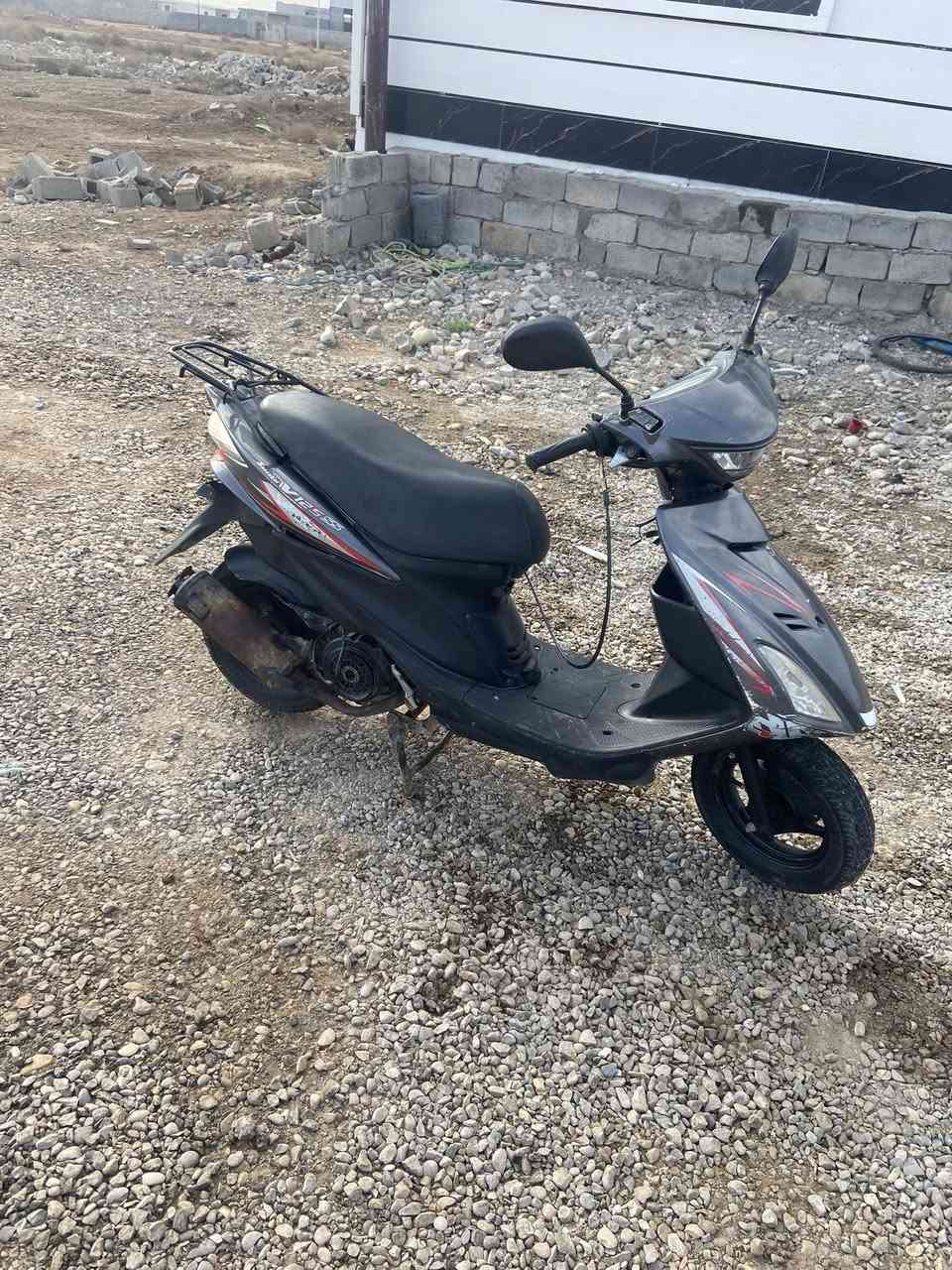 السلام عليكم دراجه لبيع كامله ما ناقصه شي كلهه شقاله وكهربائيهت كله شقاله السعر ٢٠٠ وبيه مجال بسيط متواجد خاص


**إذا كنت صاحب هذا الإعلان وتريد حذفه لأي سبب، رجاءا أرسل رسالة إلى الدعم الفني**