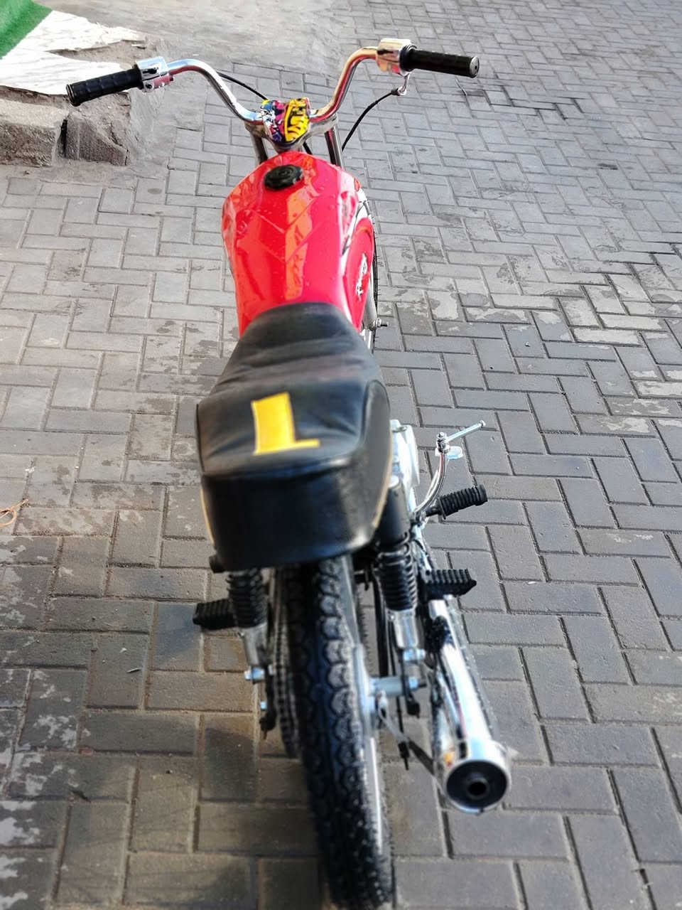 دراجه البيع  ايراني سعره ٦٥٠ وبيه مجال الإتصال *********** واتساب وشريحه
