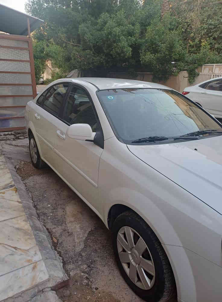 السلام عليكم من رخصة الادمن اوبترا موديل ٢٠١٢ رقم انكليزي جديد السنويه ل٢٩ 
السياره ماشيه ١٨٠ الف نظيفه كير ومحرك مكفولات مكان بيها صبغ فقط هلال الجاملخ الخلفي وشبر بالدواسه مال باب السائق محرك ١٦٠٠ سياره جديده وخير من الله والتراي مالتها وين ماتحب  مكان السياره بغداد الاعظميه السعر ب٨٨ وبيها مجال بسيط رقم الهاتف ***********
ملاحظه/ رجاءاا بدون تعليقات سلبيه والكل على راسي رحمه الله والديكم
