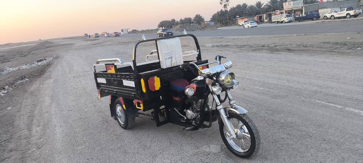 سلام عليكم ستوته للبيع موديل 20محرك 23مابيه اي نقص كفاله عامه  تخم تاير  نكره سلف اوراق اصولي سعر مليون و 400وبيه مجال المكان بابل شوملي رقم ***********///***********
