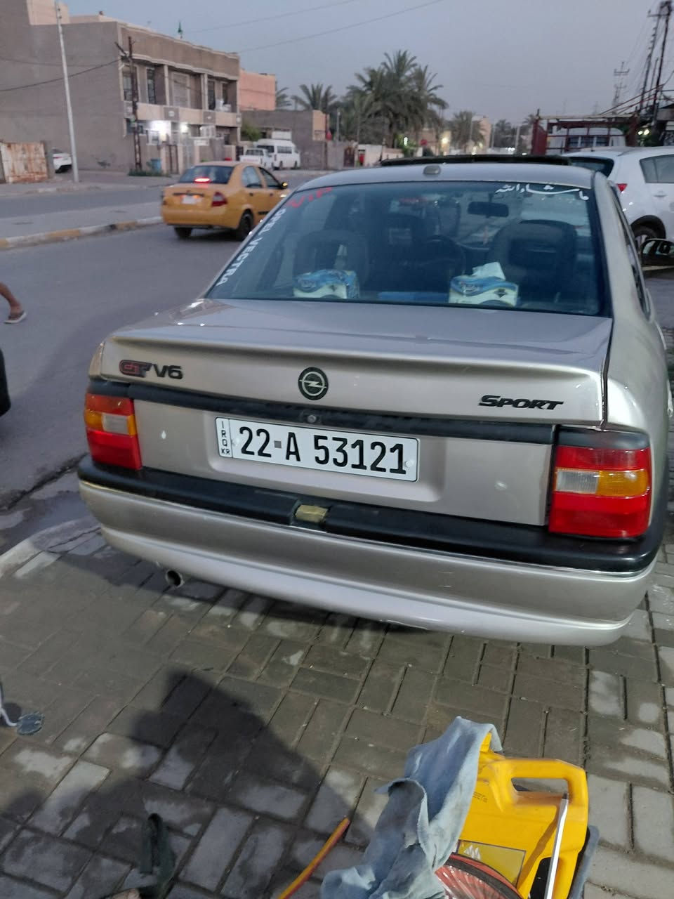 اوبل فكترا محرك ٢٠٠٠ اوتماتيك سنويه باسمي جديدة للغايه ٣١ سلايت تجوات ٤ موديل ٩٣ دسكات ورة وكدام نظيفه جدا  بغداد *********** واتساب
