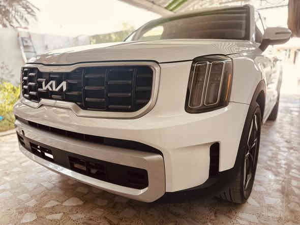 كيا تلورايد موديل 23 فئةEx بيها.دعامية صبغ وبارد بخشم الجاملغ ايرباك دركة بدون رقم عنواني بغداد
السعر 295 وبيها مجال 
***********
