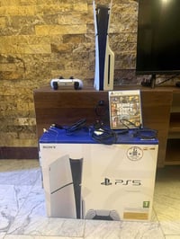 بلي 5 سلم واحد تيرا ريجن ٢ جهاز اخو الجديد نضيف حيل استعمال قليل للبيع...