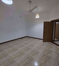 مشتمل ارضي • جاهز للسكن • حي الزهراء