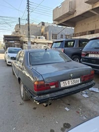 بي إم 735 • ١٩٩١ • رصاصي فيلي