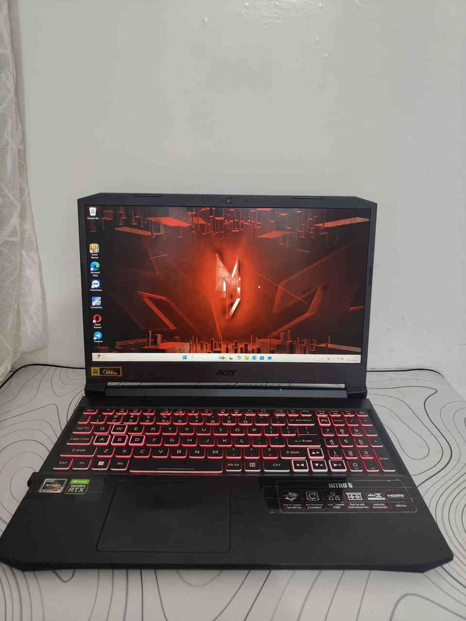 لاپتۆپێکی زۆر ناوازە بۆ کاری هەندەسی و گەیم ودیزاین 
ئەم لاپتۆپە 6گێگا بایت گرافیکی خارجی لەسەرە 
خاوەنی پاتریەکی زەبەلاحە بەرگەی سێ سەعات زیاتر ئەگرێت 😱

Acer Nitro 5
AMD Ryzen 5 5600H Hexa-Core Processor
RAM: 16GB DDR4
Hard drive: 1TB ssd M.2
Graphics card: RTX3060 6GB
Screen: 15.6" FUll HD 144 Hrtz
875,000 

گەیاندن بەردەستە 🚕 بۆ هەموو شارێک 
بۆ حجز کردن
***********/واتسئەپ 
*********** حلبجة, السليمانية
