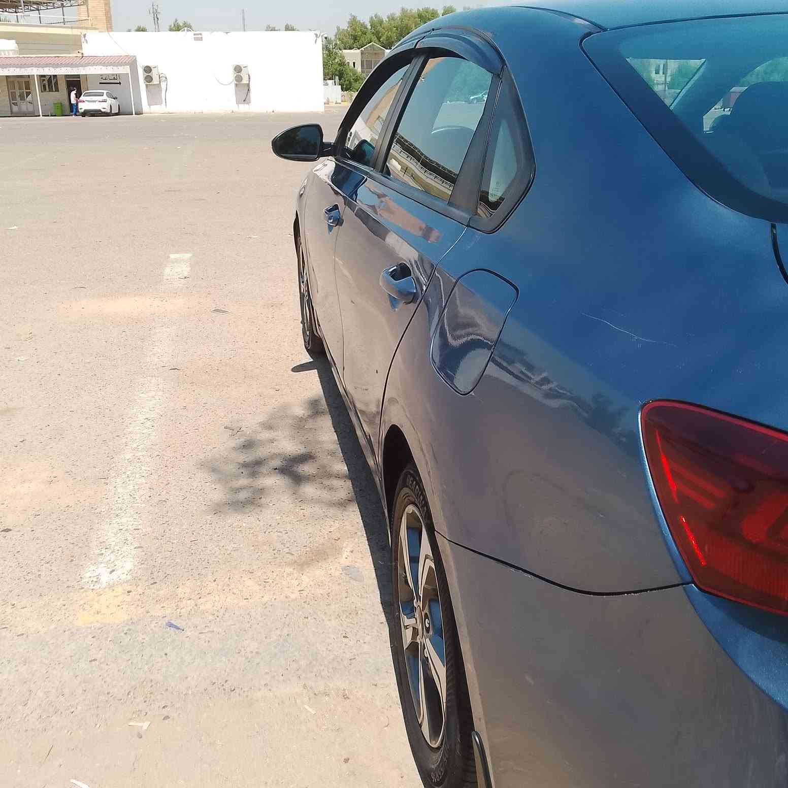 سلام عليكم سيراتو للبيع موديل 2019 خليجي بيه سونار موضح كلشي بلمنشور السعر 115 بيها مجال المكان بغداد العامريه ***********
