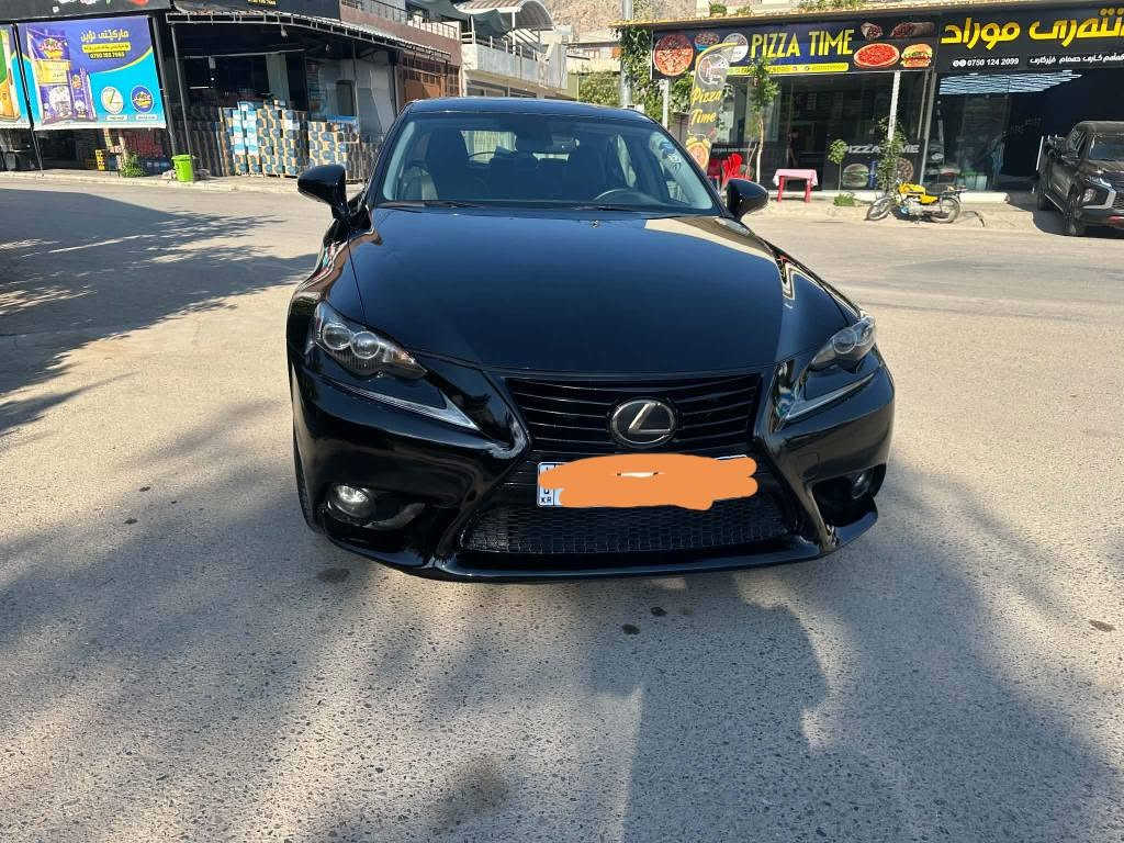 لەگزیز مۆدێل 2016 بۆ فرۆشتن مواسەفاتی تەواو نابێ فول فول مواسەفات گێڕو مەکینە بەشەرت بۆمەسرەف مەگەڕێ یەک 250دینار مەسرەفی تیا نیە بێ بۆیاغە ناوی لەدەری جوانترە یەک شوختی پێوەنیە بەنزین زۆر زۆر کەم ئەخوا116هەزار ڕۆشتوە ئەگەر لەشەریکە بەسفری دەریکەی هەر ئەوەنە جوانە ڕەقەم وسەنەوی تازەیە غەرامەی لەسەر نیە بەناوی خۆمانە هەرچوار تایەو ویلی لۆکە بەس ماشااللە ئەوێ ***********...*********** رانية, السليمانية
