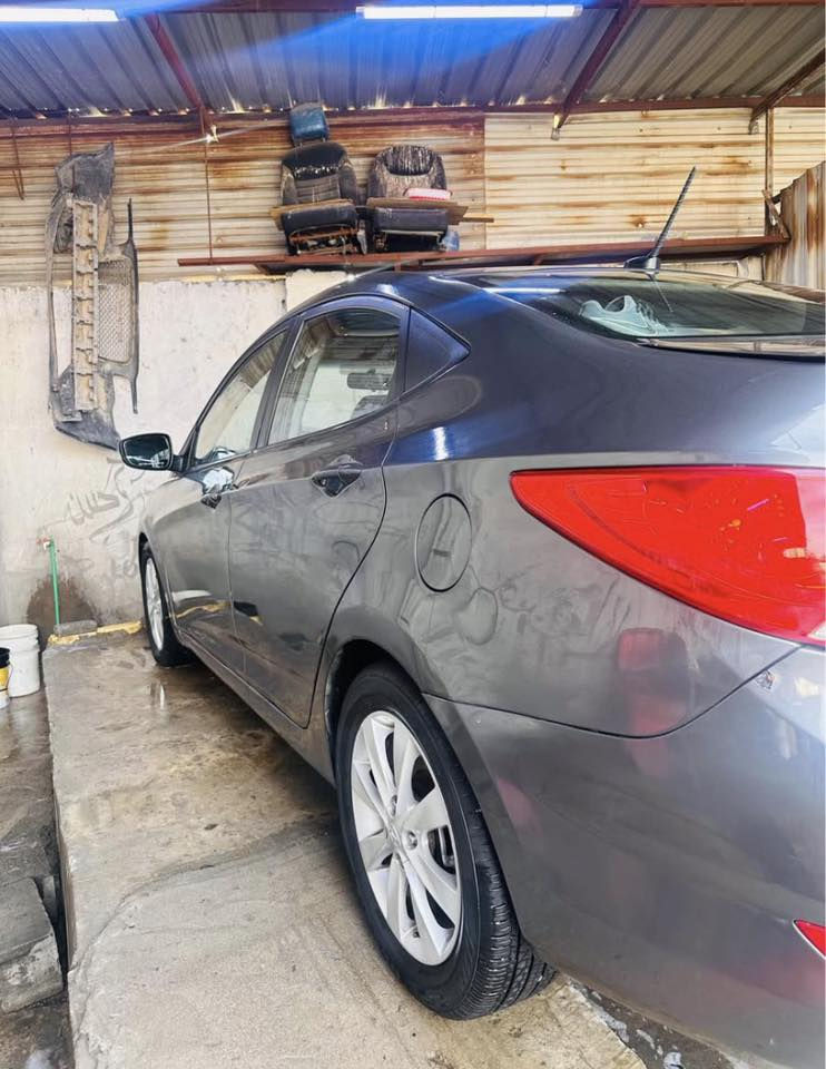 اكسنت 16  ادوات ادوات ادوات  كصة جنطة  فول مواصفات عدا الفتحة السيارة كفالة  
  ماعدا الهورن  عطلان سعرة 10 الاف  وفيشة الكامرة  هم  فالتة اعتقد  وحتى اذا كامرة هم سعرها 25 الف   
تشغيل بصمة  دخول ذكي اشاير بالمري  مانع انزلاق 
تحكم ستيرن  شاشة اندويد سيارة  جديدة  مانقصه شي شغلات بسيطة   متوم  طبق الاصل شمالية روح وين ماتريد  السعر49  وبيه مجال  العنوان بصرة 
 ***********
