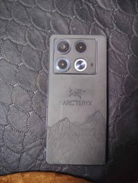 انفينكس نوت 40 • ذاكرة ٢٥٦ رام ١٦ • مغلف