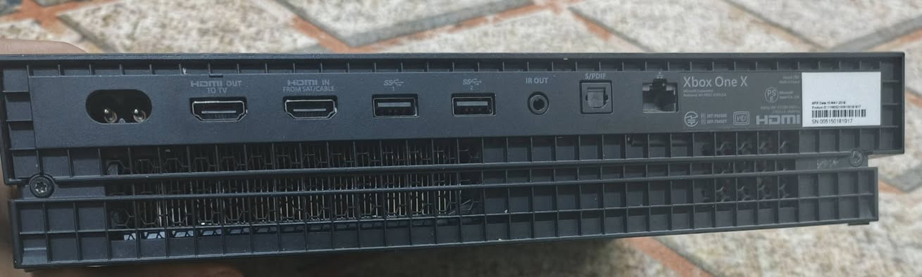 سلام عليكم اكس بوكس وان اكس للبيع واحد تيرا وبي العاب مثل ريد ديد وذاويتشر  واساسين كريد وبعد العاب دائميه واكو العاب اشتراك مثل فيفا وفورزه وجي تي اي السعر 235 وبي مجال مكاني نجف


**إذا كنت صاحب هذا الإعلان وتريد حذفه لأي سبب، رجاءا أرسل رسالة إلى الدعم الفني**