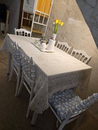 ميز و٦ كراسي • ٨٠×١٢٠ • جديد نضيف