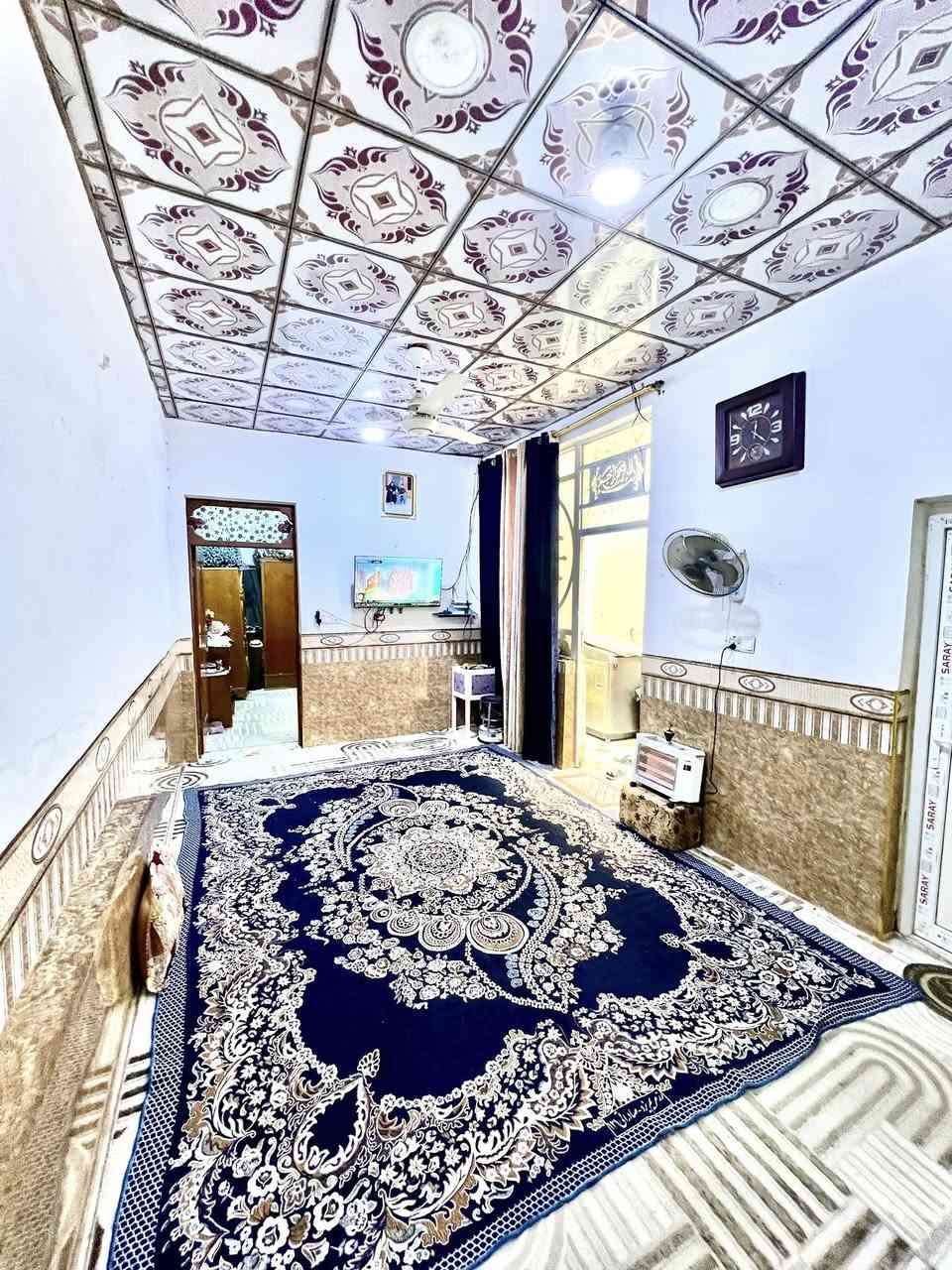 بيت للبيع 100 متر طابو صرف
حي ميسان قطاع 22 قرب شارع عودة

بناء صب كونكريت مسلح

يحتوي على

غرفة وصالة واستقبال ومطبخ ومكشوفة
وصحيات داخلية وخارجية وطارمة

السعر 110 مع المجال

للاستفسار *********** مكتب القلعة بحي ميسان
