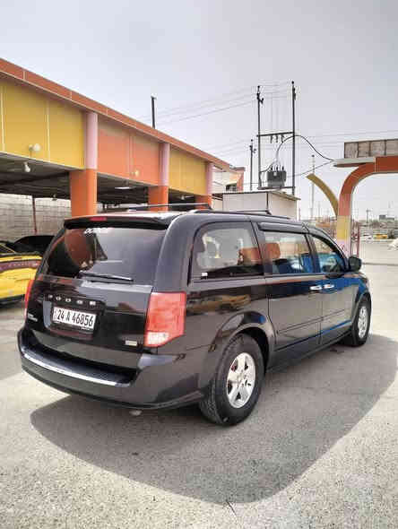 دوج كرفان للبيع
موديل 2011 رقم شمالي دهوك
مكفوله من الحادث والارباك سليم 
فقط بارد باب الامامي الايسر وتكحيل
عدد المسافة المقطوعة 222366الف
الحدادية  شغل جديد
تقم تاير هلوو جديد
ابواب ميكانيك 
شاشة عطلات تحكم جيهتن مع قفل سرعة
السعر 142 باسمي تحويل مباشر كلشي شغال
موبايل ***********
