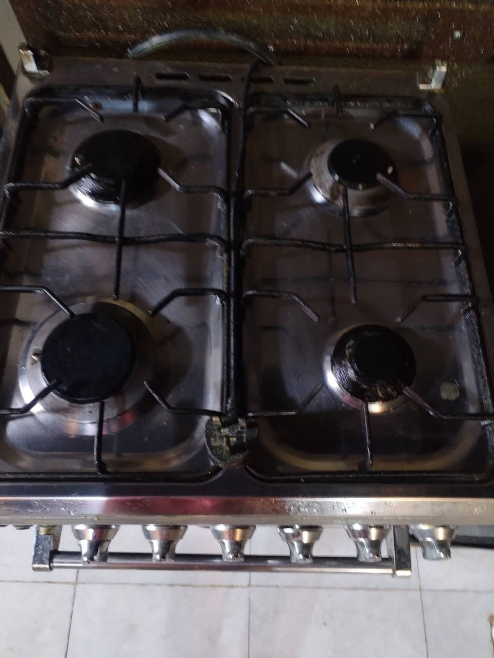 البيع طبخات بلازمات وحدة نت وحدة بدون حجم ٤٣ اصليات مو صيني ***********
