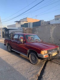 بيكم موديل1992 دبل قماره محرك كير اسكل شاصي شرط بس  مصبوق جمالية السعر...