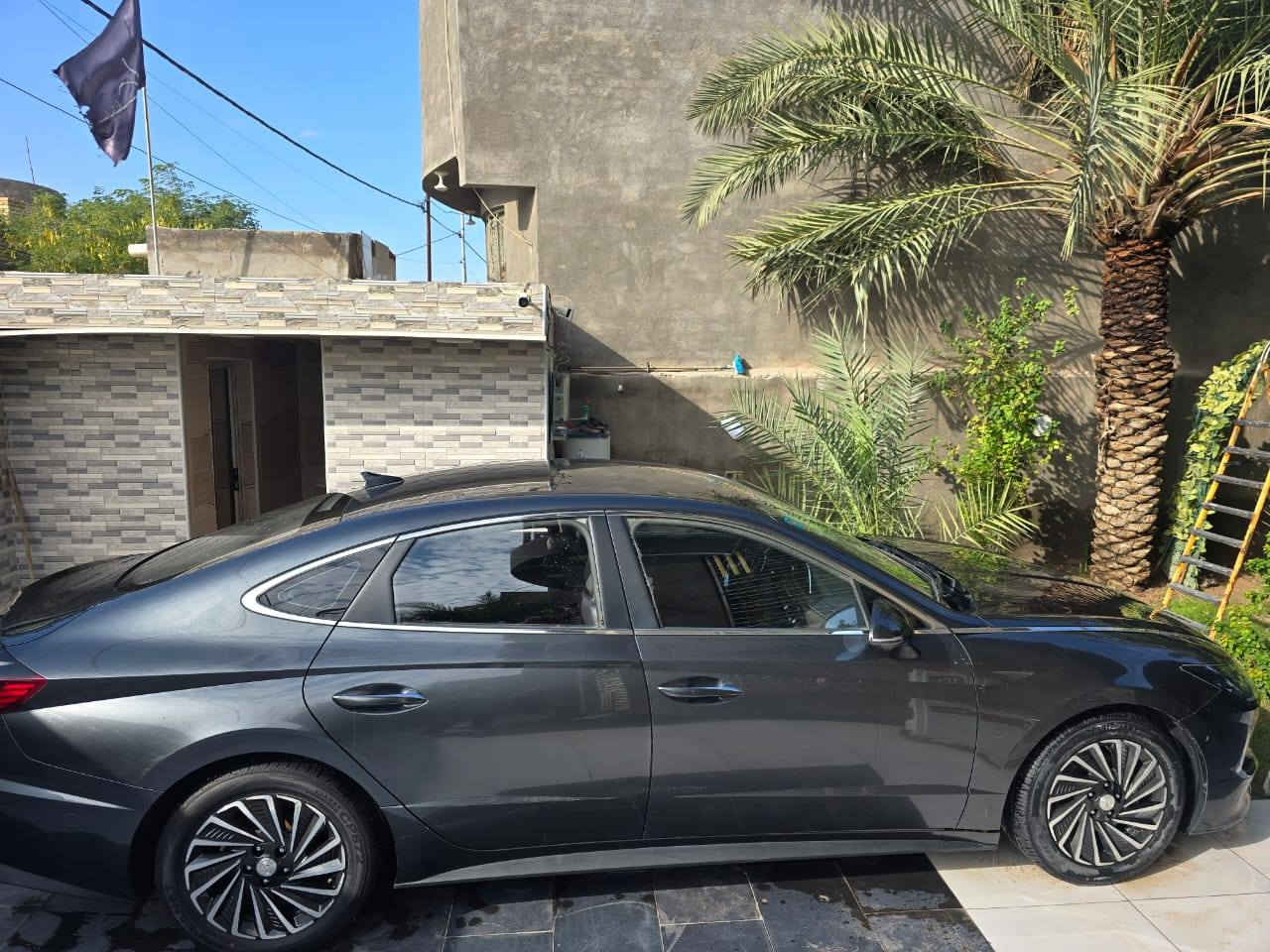 سلام عليكم سوناته خليجي موديل 2021سياره فول مواصفات ماعده فتحه مرايات شفط داخول ذاكي كراسي الاماميه كهربائيّه موجود بل كراسي تدفئه وتبريد سياره مكفوله وسونار موجود بل نشر مكينه كير شرط حجم مكينه 2500هايبر سياره ابد ما ناقص شي  هزه جديده بسمي مداور ثاني يوم رقم بغداد سعر(165)بيه مجال مكاني السماوه مدينتي الاستفسار ***********
