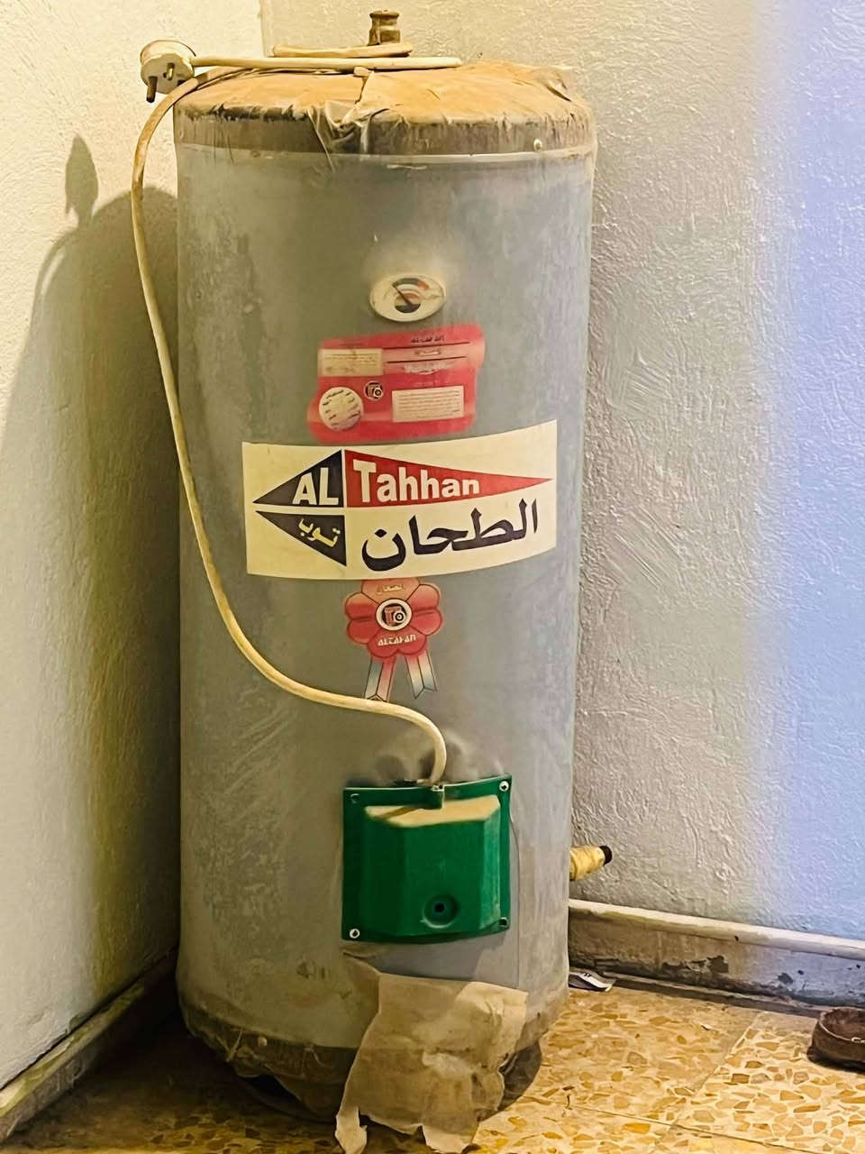 طباخ للبيع السعر ٢٠٠ الف كلش نظيف
السخان سعره ٧٥ الف مكان بغداد الدوره


**إذا كنت صاحب هذا الإعلان وتريد حذفه لأي سبب، رجاءا أرسل رسالة إلى الدعم الفني**