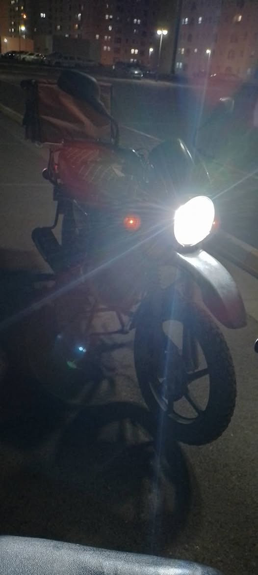 سلام عليكم بوكسر للبيع مرقمه وسنويه مشروع وطني نضيفه ومكفوله مكينه ما مفتوحه للستفسار ***********
