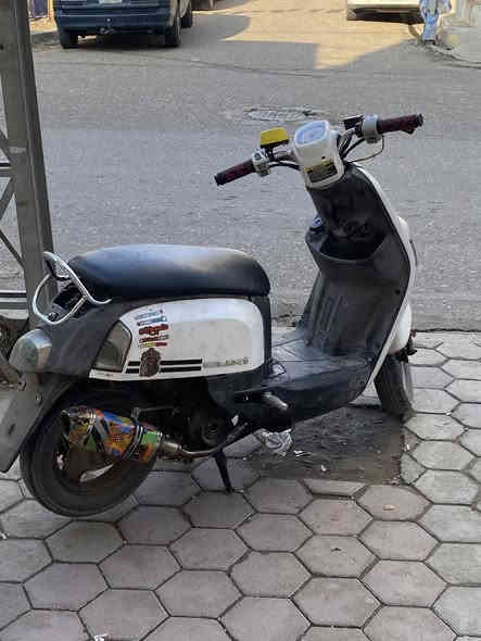 ماكس بوليسي للبيع 
نثيه ياباني اصل 
دراجه مفتوحه لغرض التزويد !
بوشه وبستم 55 
كلج رياضي 
سلف رياضي 
كهربائيات كلها شغاله 
السعر 750 الف 
صالنصه رياضي تك بكركوك 
الدراجه نقصها بس تغسلها ما فارغلها 
رقمي ***********
واتساب ***********
