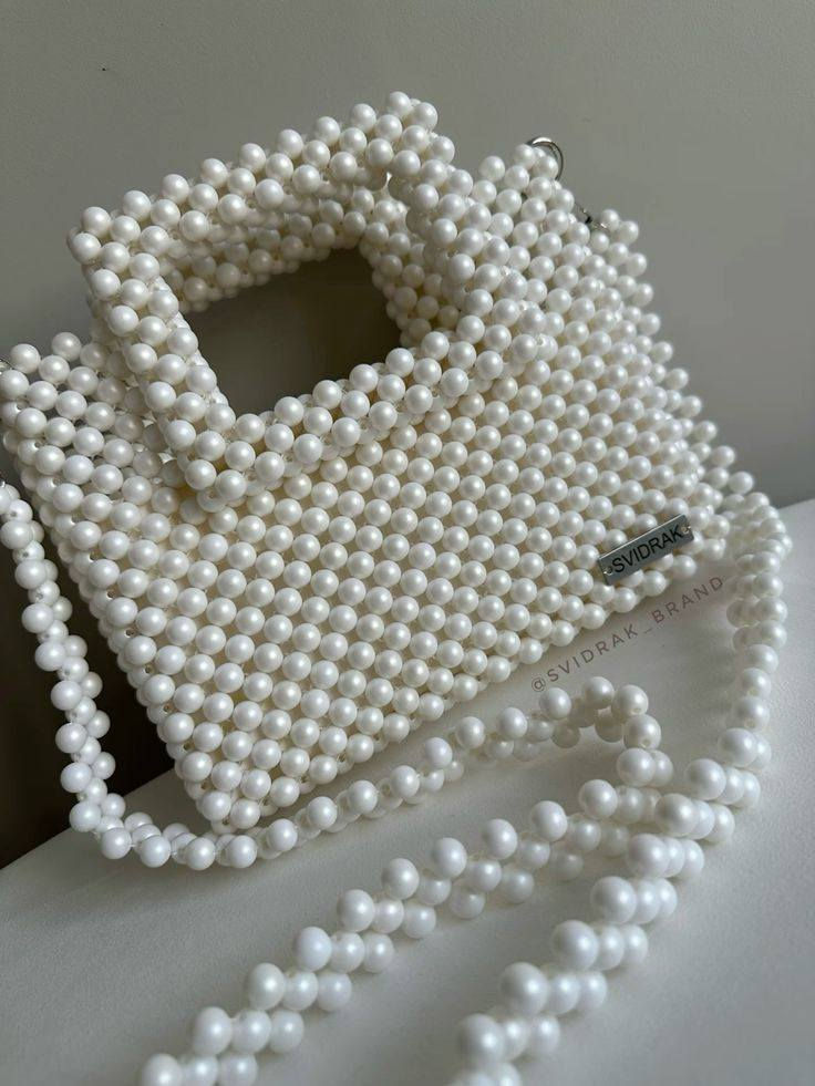 الجنطة هاي مو إكسسوار…
هاي🔥 تريند 🔥 كل البنات بتدور عليه!
💎 خرز لامع يخطف العين
👑 تصميم يبين شياكتك من أول نظرة
👜 خفيفة + عملية + شيك بطريقة مو  طبيعية
✨ أول ما تمسكيها… تحسي إنك مختلفة 
⚠️ قابلة للتنفيذ حسب الطلب يوجد توصيل لجميع محافظات العراق وداخل هيت 
💬  احجزي الان 👌

#تريند #جنط_خرز #هاند_ميد #موضة_2026 #ستايل #بنات_شيك #جنط_حريمي #كيوت #ستايلك #fashion #handmade #beads #outfit #look #اكسسوارات


**إذا كنت صاحب هذا الإعلان وتريد حذفه لأي سبب، رجاءا أرسل رسالة إلى الدعم الفني**