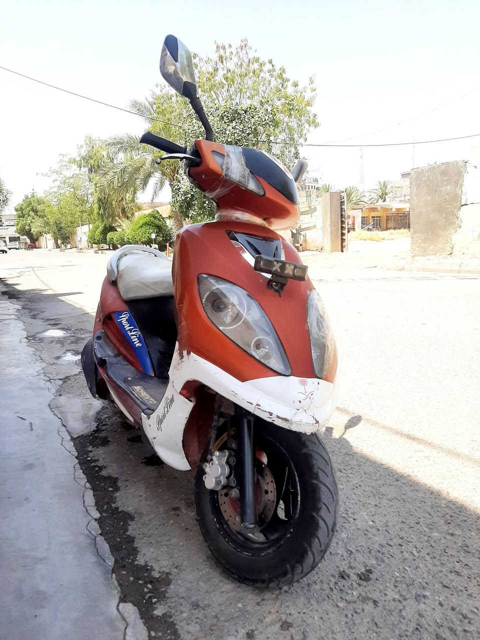 ​📢 منشور بيع: ماطور سايم (جاهز من كلشي)
ماطور سايم للبيع، جاهز ومكمل وما يحتاج أي مصاريف!

​: الماطور جاهز من كلشي، وبسم الله ما بيه أي نقص.

​الكهربائيات: كلها شغالّة وتمام  100%.

​المحرك (المكينة): بشرط الفحص، تاخذه وتفحصه يم أي فيتر يعجبك ويرتاح له گلبك.
​الاستخدام: الماطور مال (شغّل وامشي)، ما تحط عليه ربع دينار مصاريف.. والله بيناتنا .

​💰 السعر والمكان:

​السعر قفل: 275,000 دينار (السعر من الأخير، مال بيع ومو مال عملة )

​الموقع: الأنبار - الخالدية.

​📞 للاستفسار والتواصل:

​رقم الهاتف: ***********

​(ملاحظة: آني مكلف بالنشر، يرجى التواصل مباشرة على الرقم المذكور).
