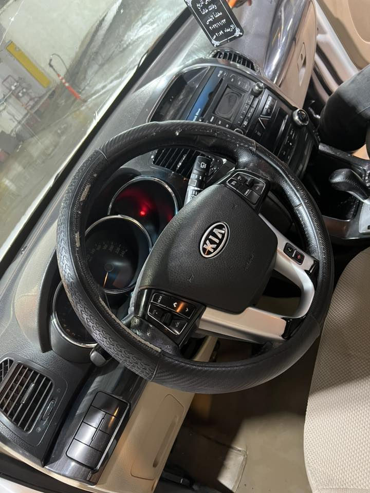 للبيع سورينتو ٢٠١٢ خليجي محرك ٦ سلندر رقم واسط باسمي السعر وباقي التفاصيل الاتصال على الرقم ***********
