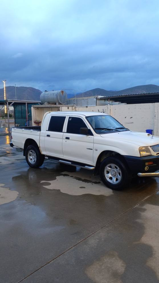 پیکاب مستە ربوشی قزافی ئاڕم پلاستیک مە کینە گازە سوپە رە پە مپونۆزڵە دبڵ آکسلە مودیل2006شە ش هە رچوارجام کارە باییە گێڕومە کینە وآکسلودبڵ آکسلی بشرت هە رچوارتایە ی تازە یە دووپارچە ی سبوخە بێی ناوبێی دعم سحری63ورقە ومجالێکی کە م موبیل***********فایبرووآتساآپی لە سە رە رانية, السليمانية
