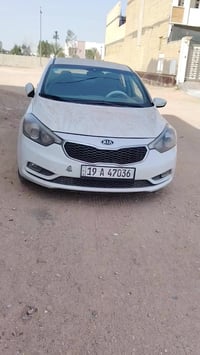 للبيع كيه سيراتو 2016 خليجي بسمي باقي التفاصيل بل فديو كلشي موضح السعر...