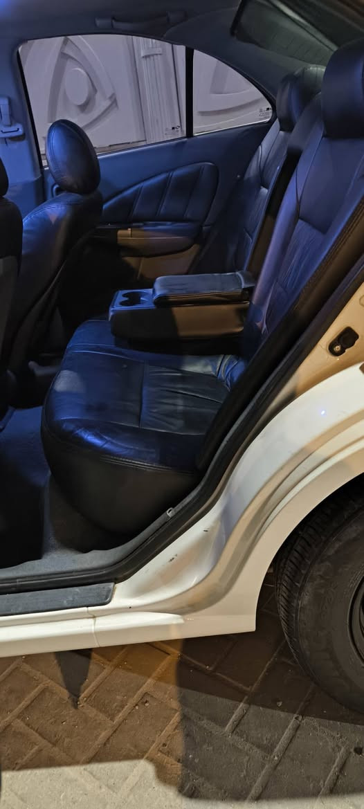 السلام عليكم 
ادوات ادوات 
نيسان ياباني 2010 مكصوصه جنطه
فول موصفات واحد على واحد مفوله لسياره جديد كارتون
جاهزه من كلشي كير مكينه حداده تبريد تاير كلة جديد
رقم اربيل متوم 
العنوان بصره 
السعر 45 او مراوس حسب القناعه 
ملاحظة اي استفسار موبايل  واتساب 
***********
