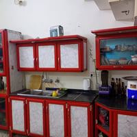 من رخصه الادمن غراض بيت للبيع نضيفه أسعار مناسبه لغرض تفريغ البيت عنوا...