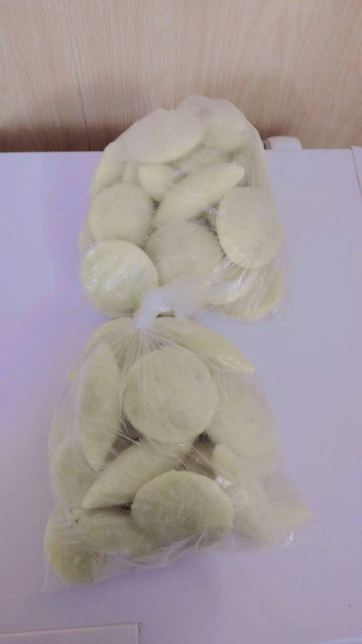 يتوفر لدينا
كبه تمن 20   ب5 الف 
كبه برغل تكلا 20.   ب5 الف 
كبه سلك 18          ب5 الف 
همبركر 10        ب5 الف 
بورك لحم 15.      ب5 الف 
بورك جبن 20       ب5 الف
كليجه كيلو            ب6 الف 
مني لحم. بعجين 10     ب5 الف 
مني بيزا    10           ب5 الف 
كيلو كباب عروك.      ب5 الف 

يتوفر خدمه توصيل 

يتوفر ايضا تجهيز مطاعم والمناسبات 
يشهد الله 
شغل يوم بيومه ولحم عراقي والله 
للتواصل خاص


**إذا كنت صاحب هذا الإعلان وتريد حذفه لأي سبب، رجاءا أرسل رسالة إلى الدعم الفني**