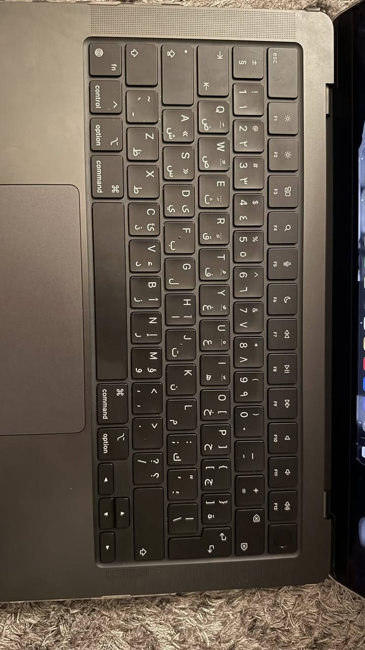 Macbook pro M4
512 GB hard
16 GB Ram
14inch
Battery 100%
Cycle 11
شرق اوسط كيبورد عربي انكليزي بعده بالضمان يخلص يوم 28 من هذا الشهر
كامل ملحقات شاحن وكارتونه الاصلي
السعر بالخاص للتواصل 
***********
