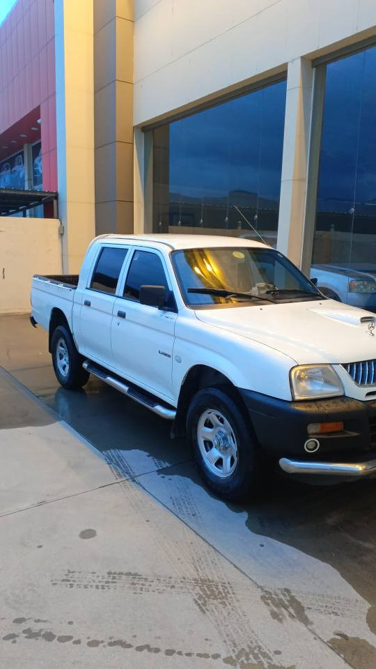 پیکاب مستە ربوشی قزافی ئاڕم پلاستیک مە کینە گازە سوپە رە پە مپونۆزڵە دبڵ آکسلە مودیل2006شە ش هە رچوارجام کارە باییە گێڕومە کینە وآکسلودبڵ آکسلی بشرت هە رچوارتایە ی تازە یە دووپارچە ی سبوخە بێی ناوبێی دعم سحری63ورقە ومجالێکی کە م موبیل***********فایبرووآتساآپی لە سە رە رانية, السليمانية
