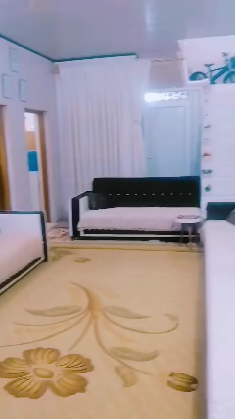 يا الله بيت للبيع حي القدس خلف الكراج الجنوبي غرفه وصاله وأستقبال وتخاريج نظيف عگاده المساحه 90م شارع 10م  للاستفسار
***********
*********** 
 ابو علي للعقار 🏠💕
