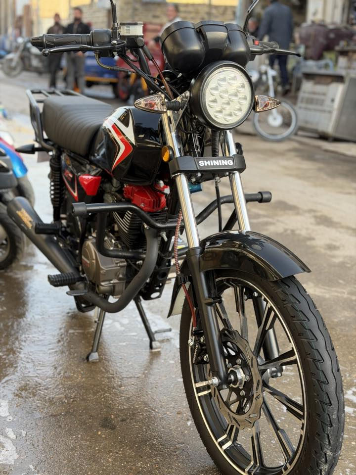 شنك زيرو طالعه بل ٢٦دراجه جديده حيل اوراق اصولي وكيلها العارضي دراجه بعدهي جديده وماماشيه اي نقص مابيها مكاني الديوانية قرب شارع الباسكلات 
***********
