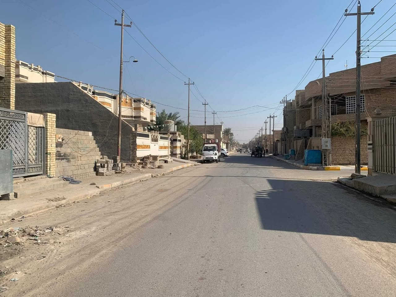 🌹على بركة الله 🌹🌹
⭕️تسلسل : 1027
⭕️  قطعة ارض للبيع في الفلوجة حي الجولان المنطقة الواقعة خلف اسواق الاساور 
📍طابو صرف سند 
📍المساحة: ١٥٤ متر
📍 شارع : ١٥ م
📍الوجه: ٧،٧٥ م

🟢السعر   : ١١٢ مليون دينار  

🟢مكتب دار السلطان للعقار
العنوان فلوجة الجغيفي الثانية بداية شارع جامع فاطمة
للاستفسار الاتصال على الأرقام التاليه
***********
***********
***********
