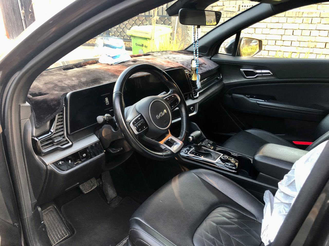 سبورتج 2023 xlin فول عدا الفتحة ماشية 41 ميل حادث فقط جاملغ مبدل نفس اللون
رقم بغداد انكليزي 
مكان السيارة الكرخ حي العدل
***********
