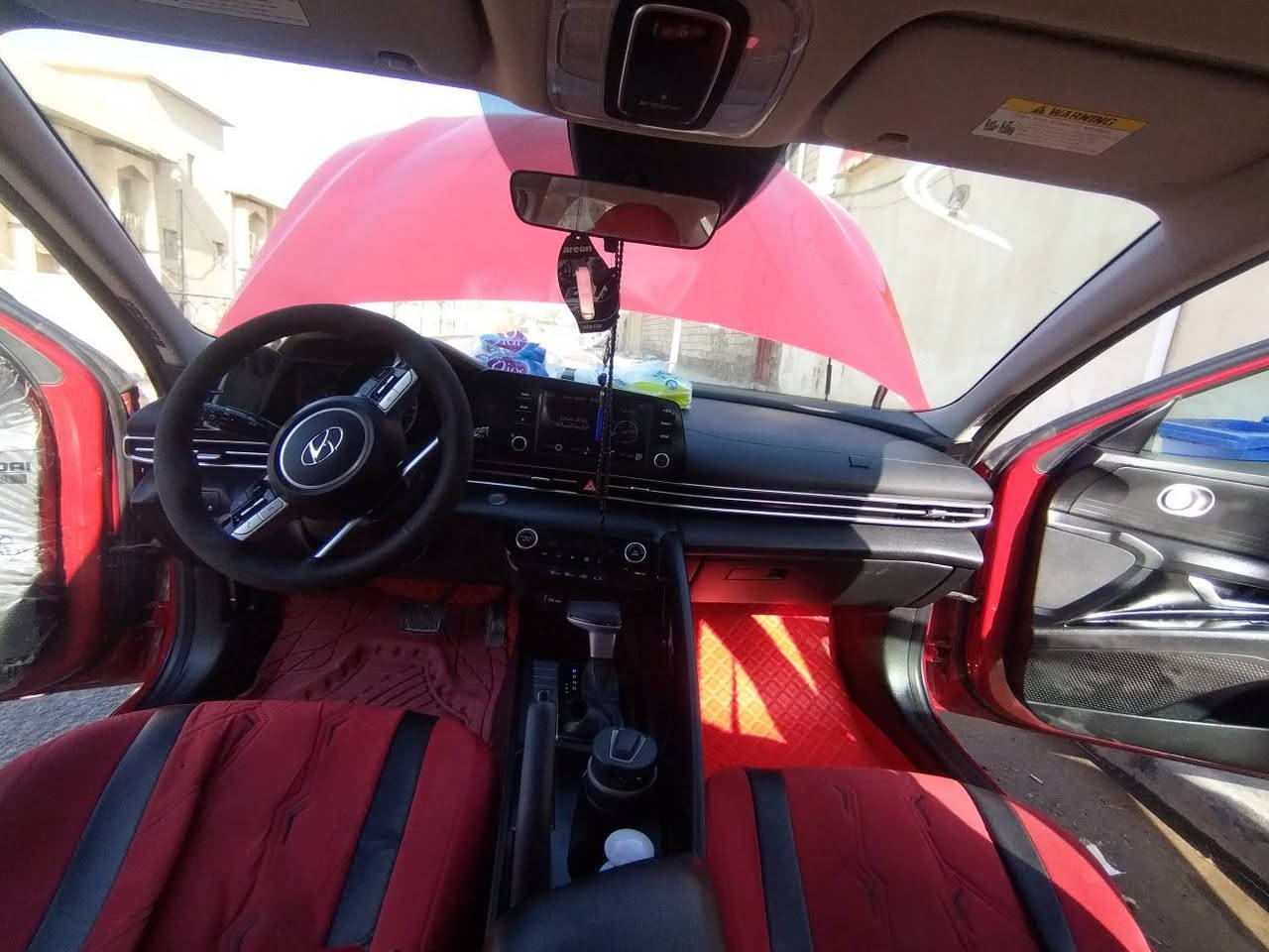 السلام عليكم ورحمة إلنترا ٢٠٢١ أمريكي ماشيه ٨٣ الف معوقين بصره بأسم بنيه سويلك وكاله عامه سياره فول عده الفتحه سياره بيها جاملغ مبدل أصلي وباب مصبوغ محرك ٢٠٠٠ دوش صور حادث و السونار بالمنشور مكان بصره قضاء سفوان *********** /*********** البصرة, العراق
